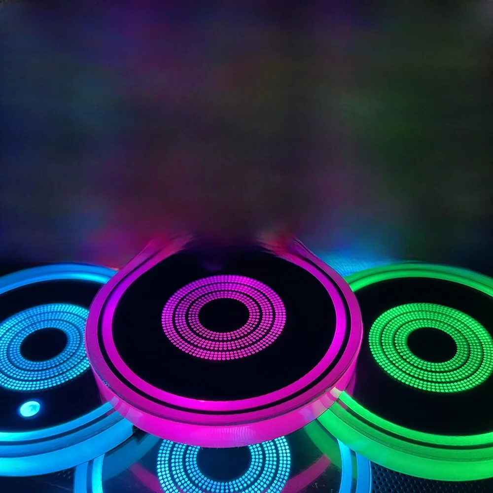 2 pièces LED porte-gobelet lumières pour voiture, Rechargeable 7 couleurs changeantes éclairer porte-gobelet insérer des sous-verres, accessoires de voiture pour les adolescents