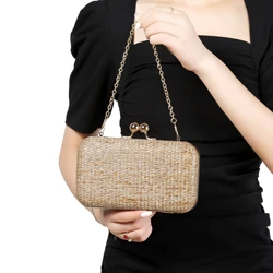 Casual elegante stile borsa da donna borse di paglia pochette quadrata 2024 nuova popolare borsa ascellare borsa da sera borsa da donna in paglia da spiaggia