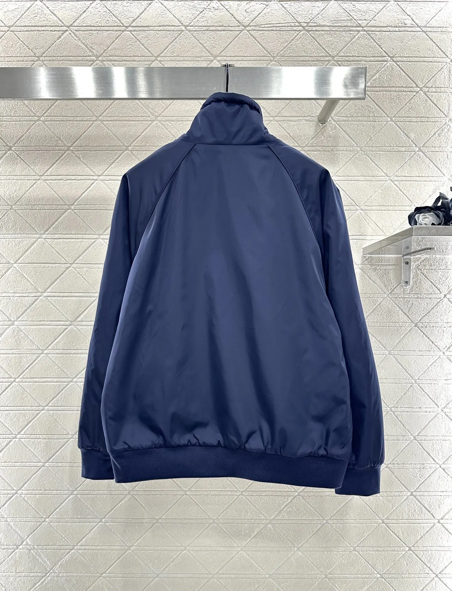 

2025 Winter and New High Street Collar Lapel Long-sleeved Cotton-padded Jacket with Zipper