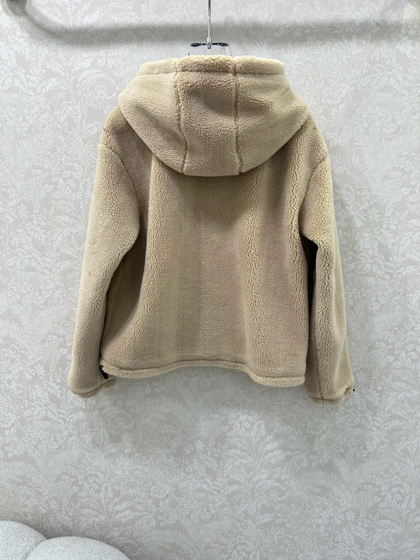 

25 Autumn/Winter New Women's Hooded Knitted Thick Velvet Warm Zipper Fashion Jacket Women's Coat