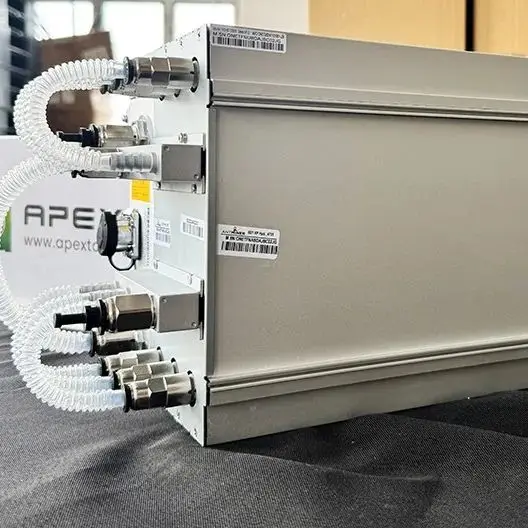 

Bitmain Antminer S21j XP Hyd 495Th/s 5940W Bitcoin Miner с гидроохлаждением