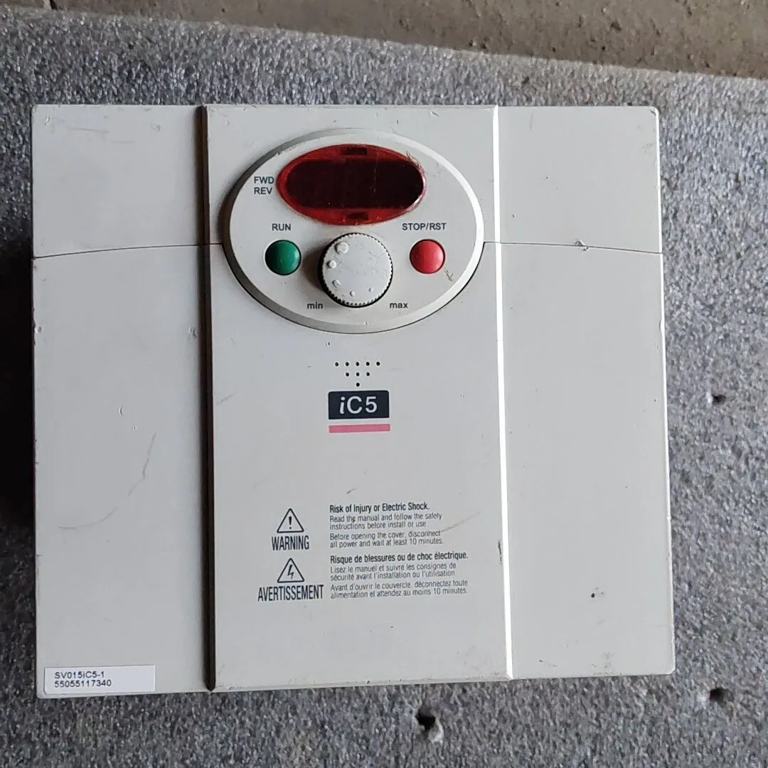 SV015iC5-1 inverter used in good condition