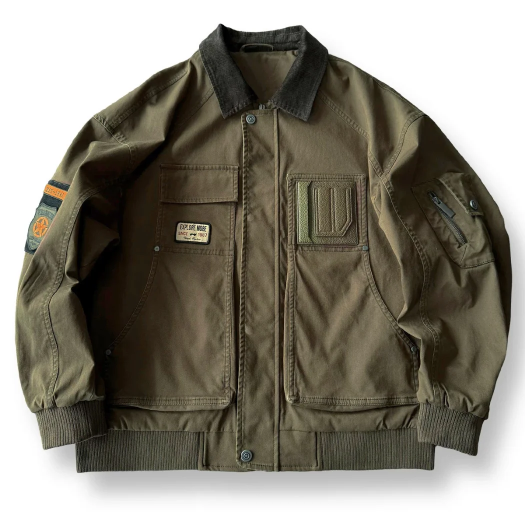 

American Vintage Retro Barn Style Work Jacket made from Canvas, Olive Bomber Coat with Badge Appliqué for Outdoor
