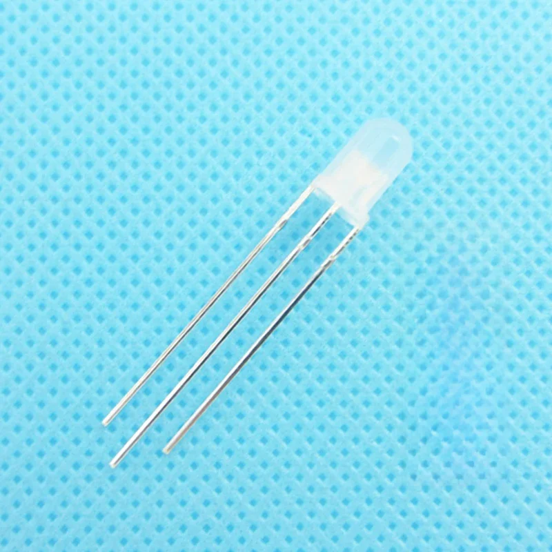 10 sztuk/partia F5 5mm LED dwukolorowa rozproszona wspólna katoda okrągła dioda elektroluminescencyjna podwójna czerwona niebieska zamglona wtyczka-w praktyce DIY zestaw — zdjęcie 2