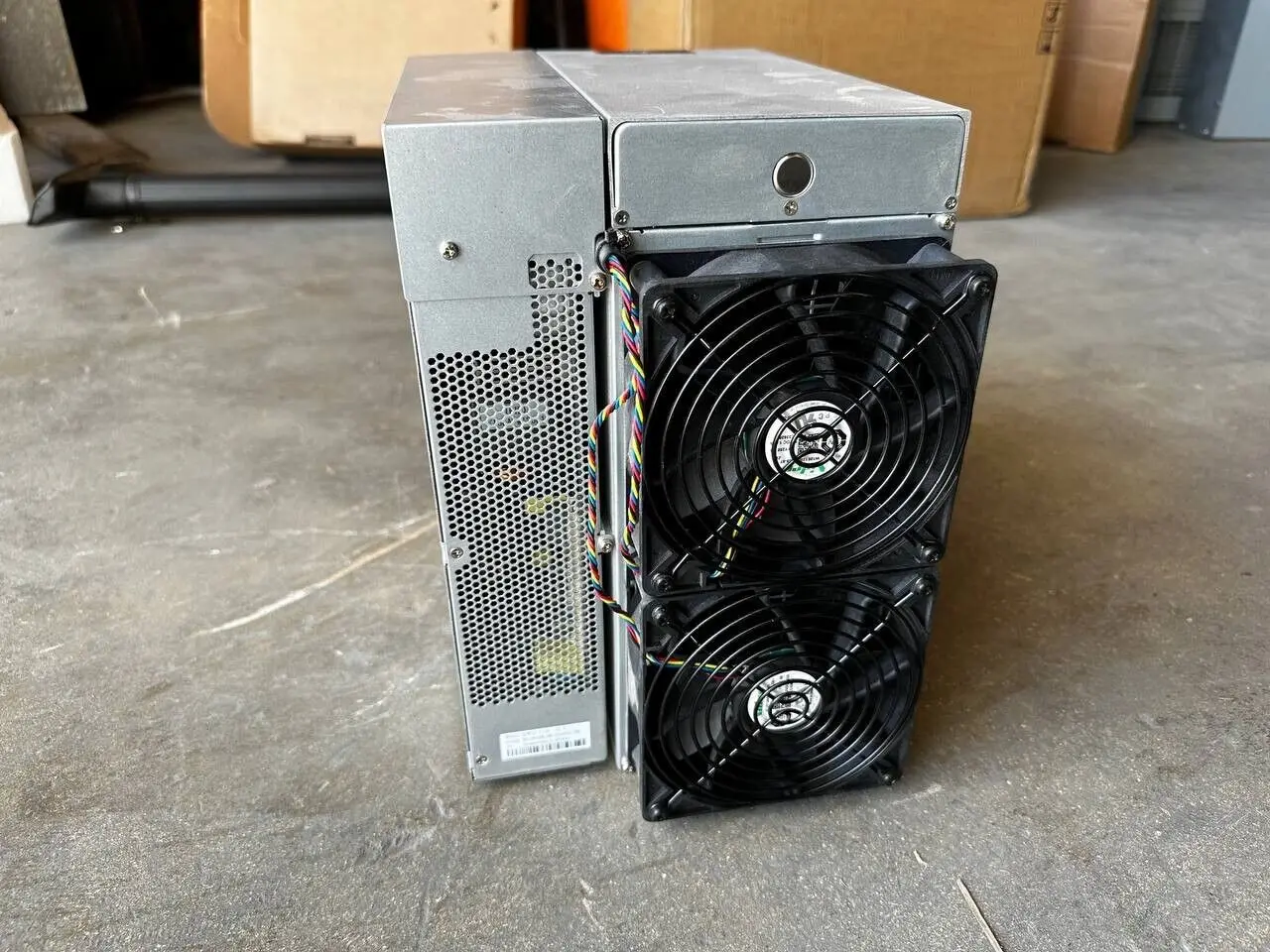 Bitmain Antminer S19j Pro 104TH ¡Envio rapido llega en 3-7dias