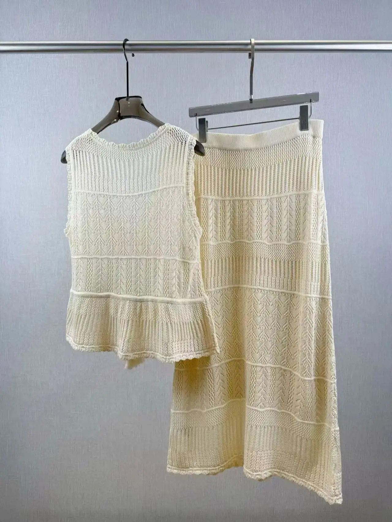 Terno de malha de crochê de cor sólida feminino casual elegante