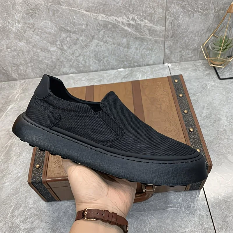 

Новые мужские черные слипоны-кеды 2026 года на толстой подошве, дышащие повседневные туфли-лоферы из канваса для мужчин, удобная обувь для ходьбы