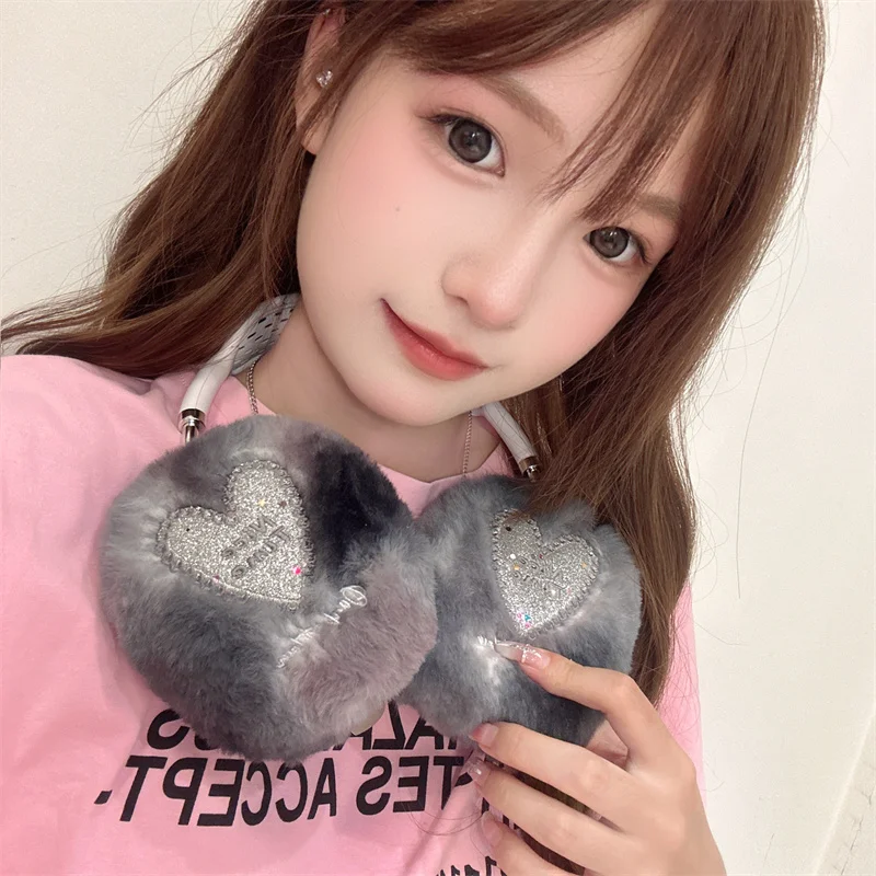 Cute Love Heart Plush Earphone Case For Apple Airpods Max Cover Silicone Warm Fuzzy Headphone Protective Cases for Airpodsmax