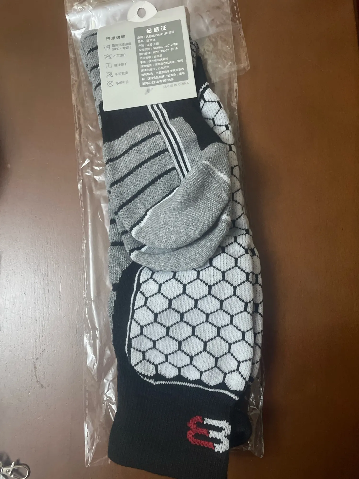 Winter Warm Ski Socks Anti-slip Thickened Breathable Compression Snowboard Socks Thermal Moisture-wicking Knee High Socks photo review