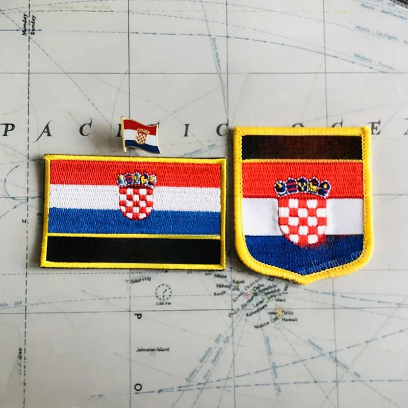 CROATIA Naszywki z flagą narodową Naszywka z tarczą i kwadratową przypinką Jeden zestaw na opaski na tkaninie Ozdoba plecaka — zdjęcie 2
