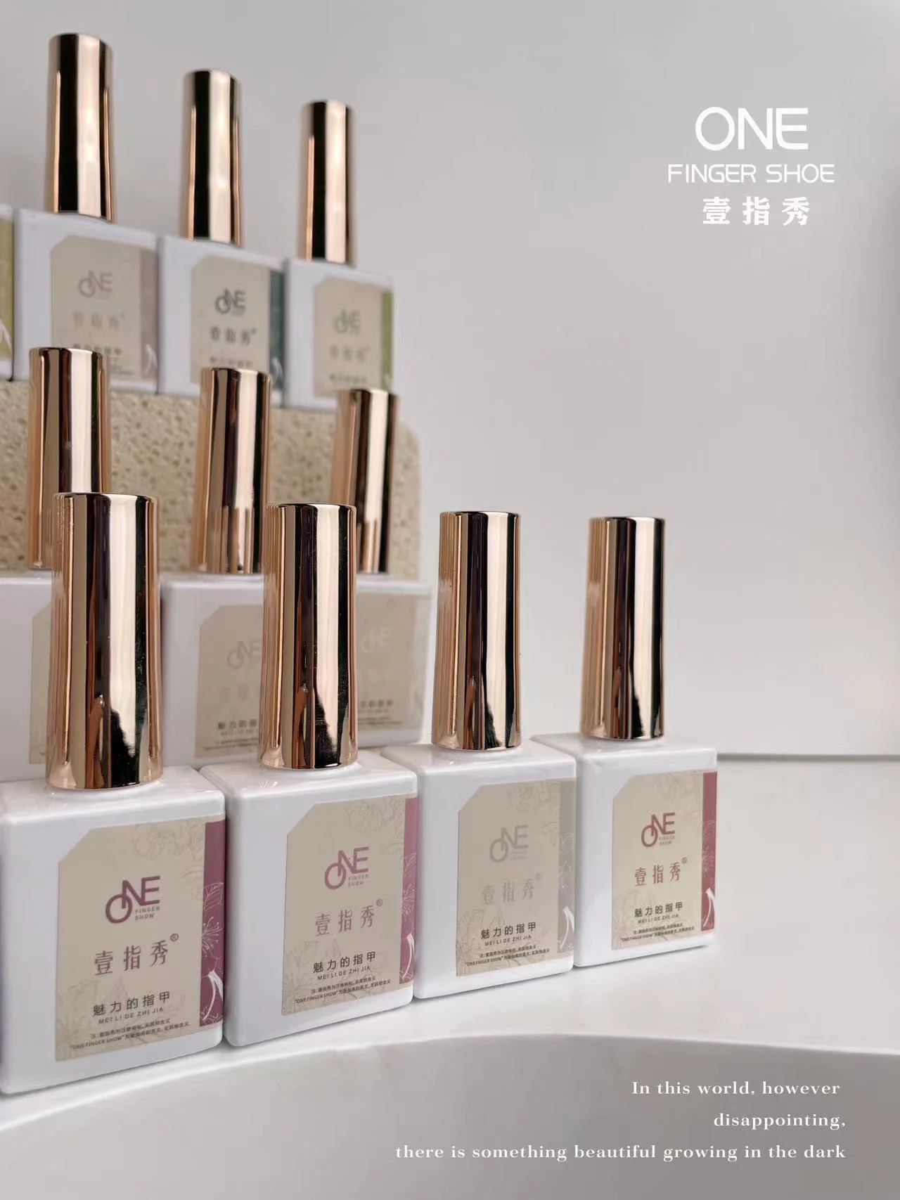 56 kolorów 32 kolory 12 kolorów Zestaw żelu do paznokci Zestaw do zdobienia paznokci Gorąco sprzedający się profesjonalny nietoksyczny żel UV Nowy model 2024 Salon paznokci