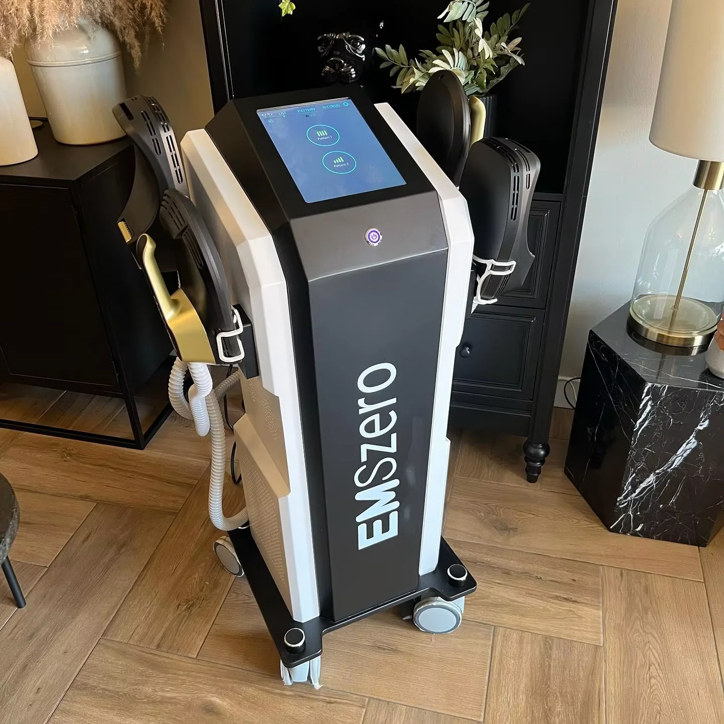 Emszero Machines 15 Tesla Professional 6500w NEO Body Slimming Muscle EMS Electromagnetic Stimulate Buttock Toning