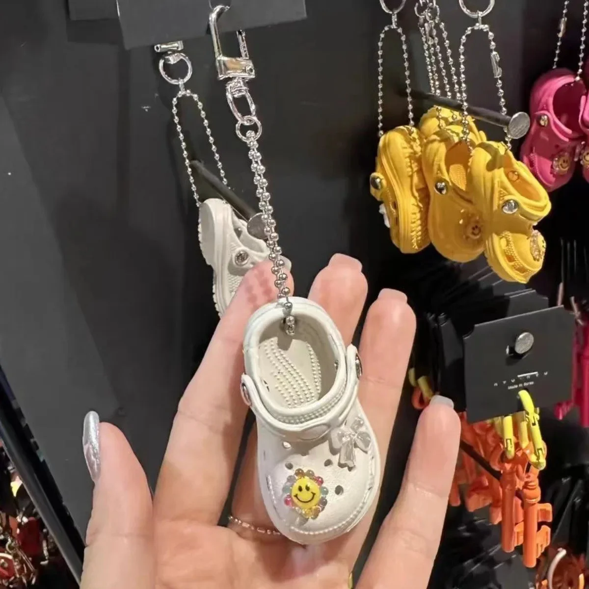 Porte-clés mignon, pantoufles de Simulation créatives, porte-clés de voiture, pendentif de sac, porte-clés de voiture pour fille, cadeau pour amis, pour femmes