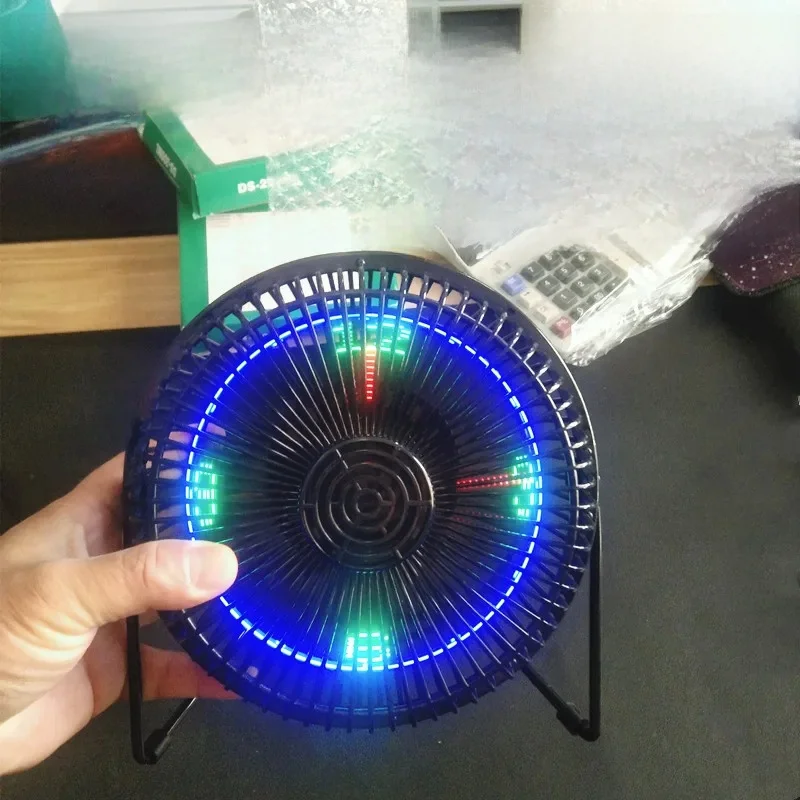 6-inch USB Strong Wind Silent MINI Fan Desk 360 Degree Rotatable Stand Summer Cooling Portable Clock Fan for Laptop Office Room