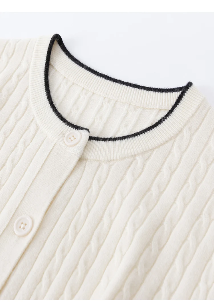 MZ62026 Damen-Cardigan aus Kaschmir-Modal-Mischung, Zopfmuster, Rundhalsausschnitt, Kontrastbesatz, Langarm, Weiches Stretch-Oberteil – Detail 13