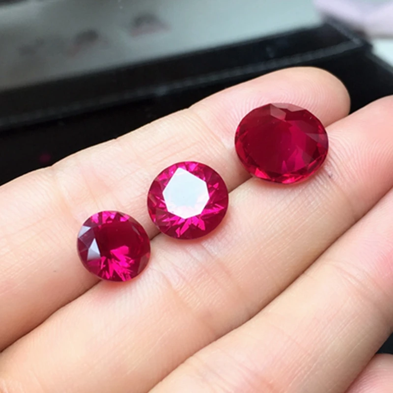 Ruby Large Cut Unheated 10.50 Cts Natural Mined 11.0mm Sri-Lanka Garnet Ruby Pigeon Red Round Cut VVS Loose Gem