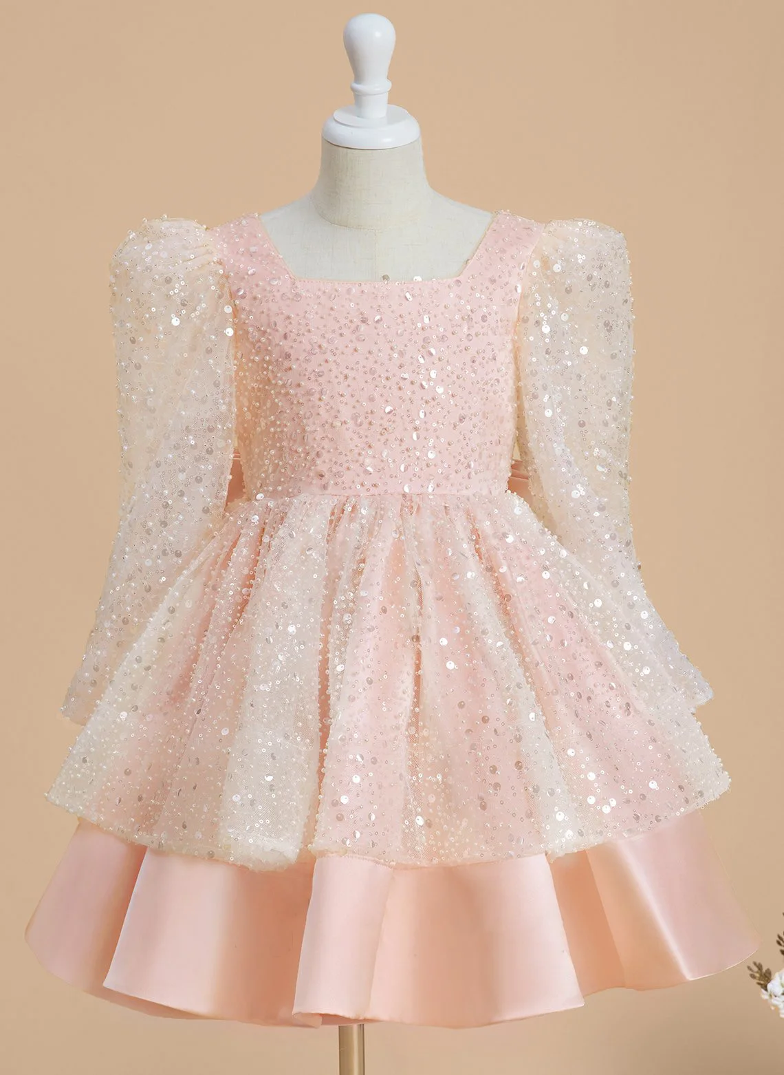 

A-line Square Knee-Length Sequin/Satin Flower Girl Dress