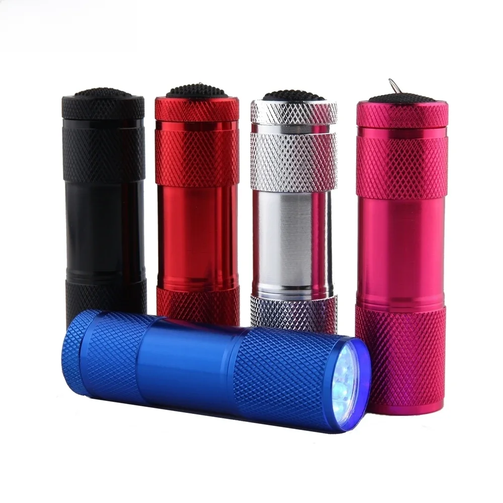 Latarka LED z 9 diodami, białe światło, aluminiowa, mini, przenośna, idealna na wędrówki, podróże, wędkowanie, do domu, pracy, na sytuacje awaryjne, jako zapasowa lampa. — zdjęcie 2