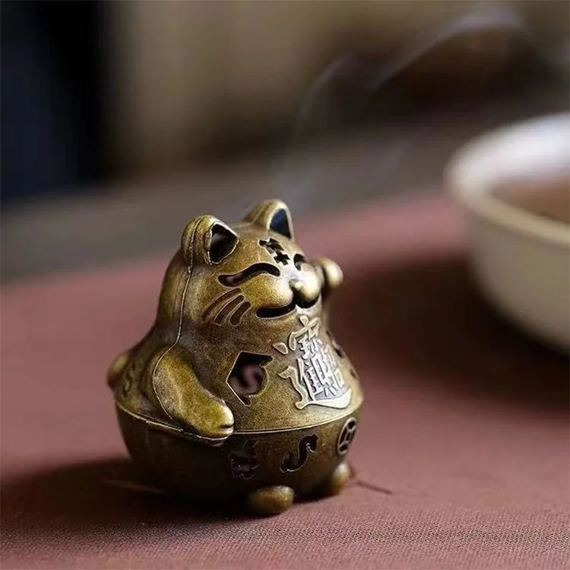 Lucky Cat Incense Burner Elega - Home Office Feng Shui 评论和价格