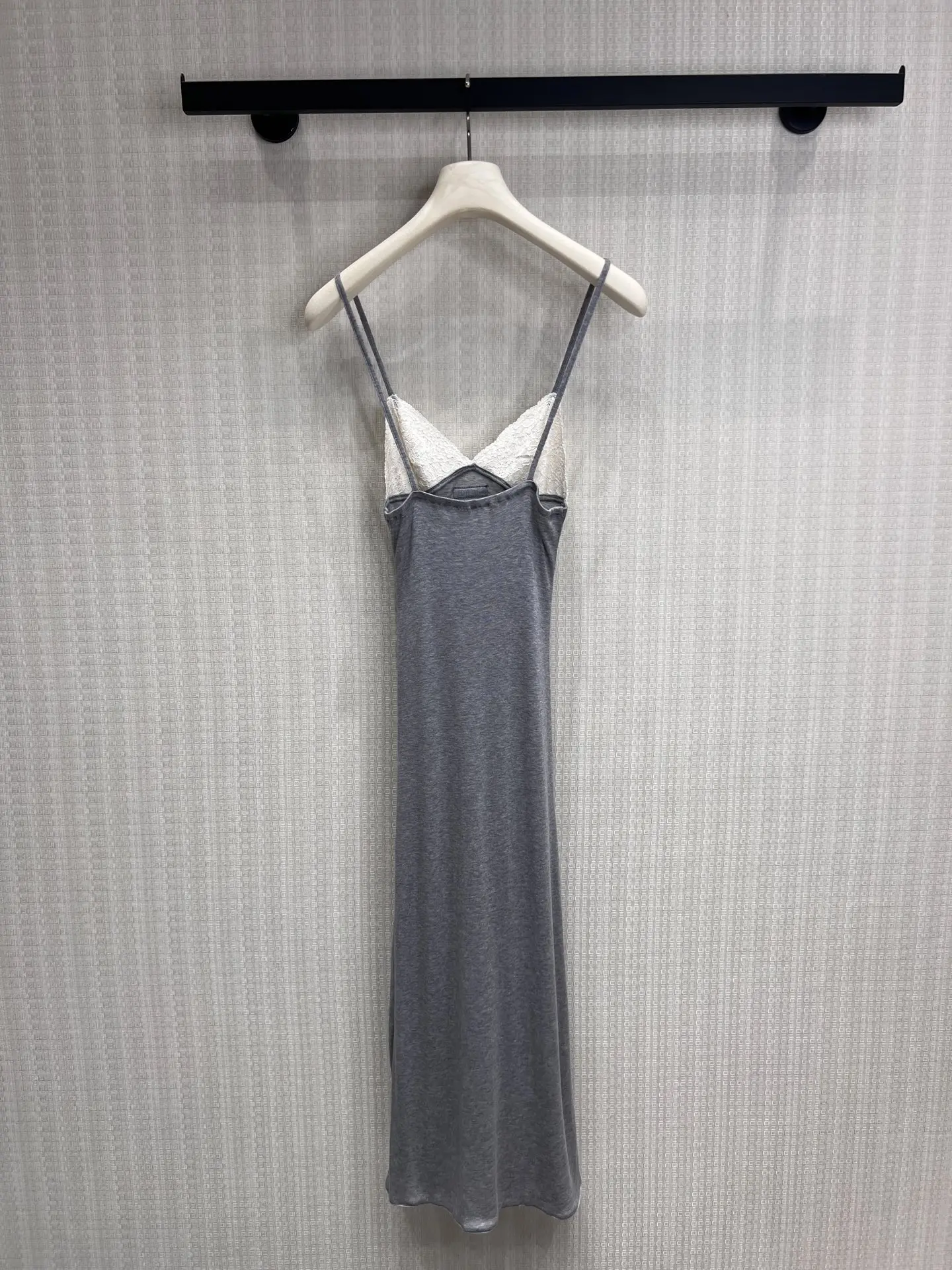 

2026 Summer Women's Color Block Lace Panel Slip Dress Thin Strap Slim Fit Midi Dress ZX8863