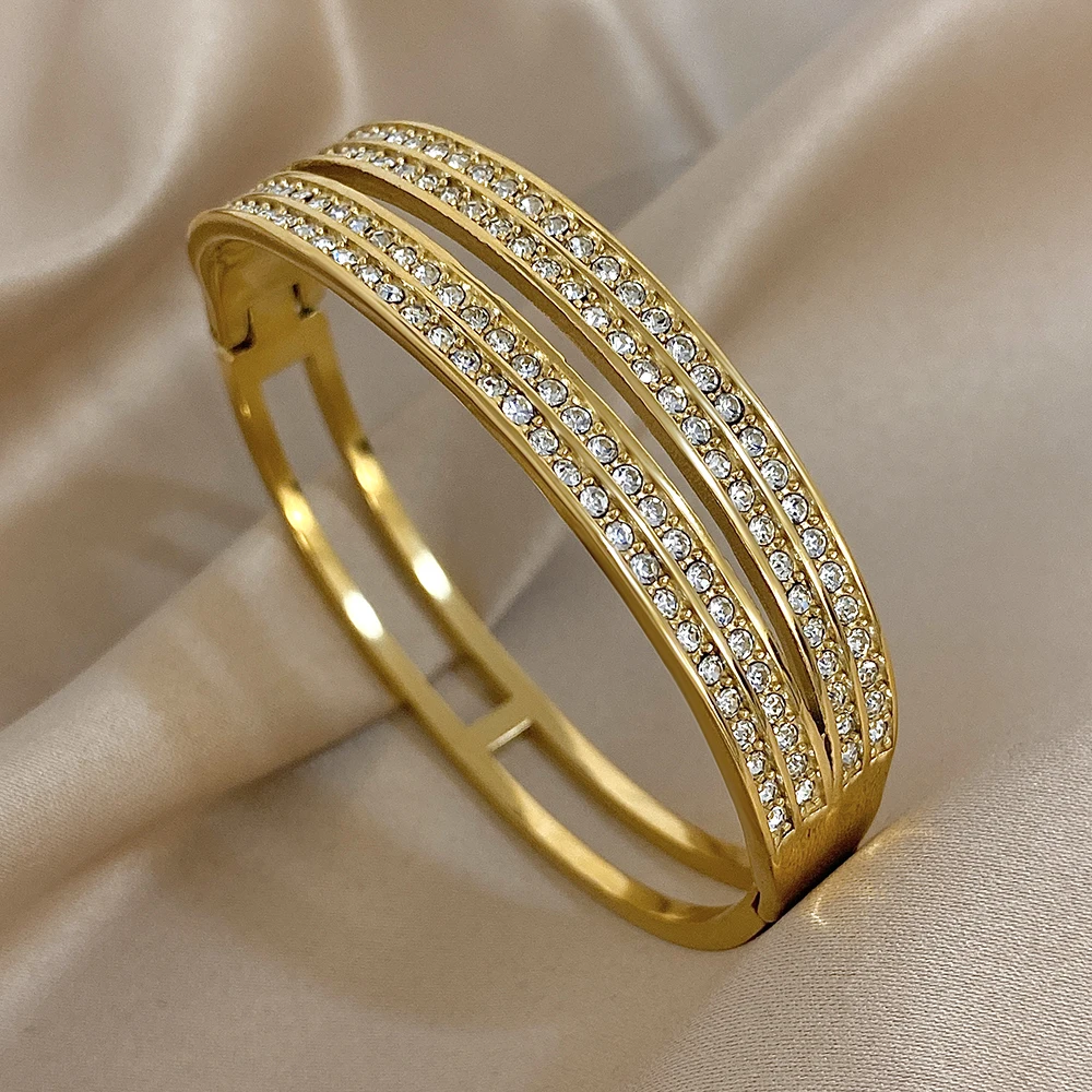 Freetry طبقة مزدوجة كامل حجر الراين الفولاذ المقاوم للصدأ الربيع الإسورة للنساء مقاوم للماء جولة واسعة سوار مجوهرات فاخرة هدية