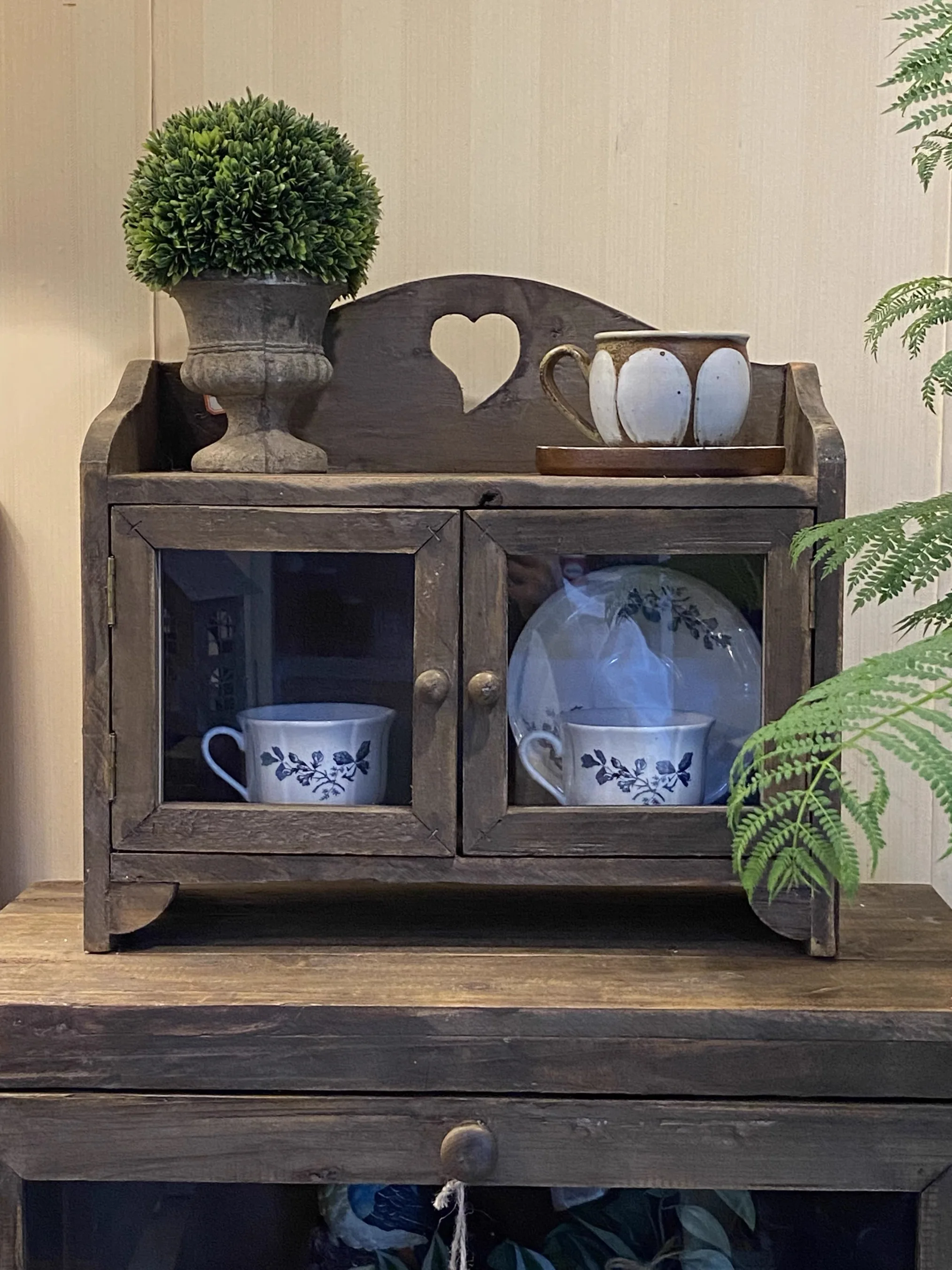 handmade-rustic-fir-wood-tabletop-cabinet-with-2-glass-doors-vintage-farmhouse-display-storage-48×18×40cm