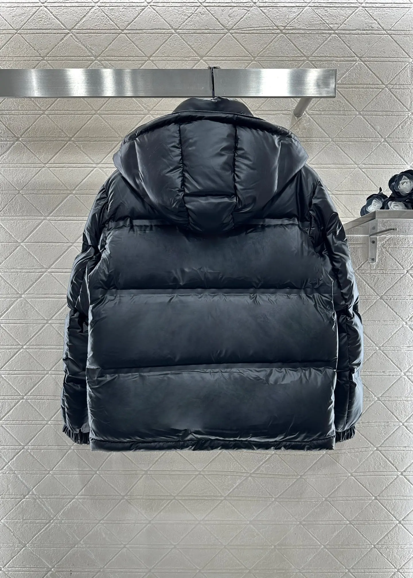 سترة معطف جديدة لعام 2025 بأكمام طويلة وسحابات أسفل سترة وأزرار وجيوب صلبة متعددة الاستخدامات للتخسيس معانقة على شكل شتاء وخريف #2