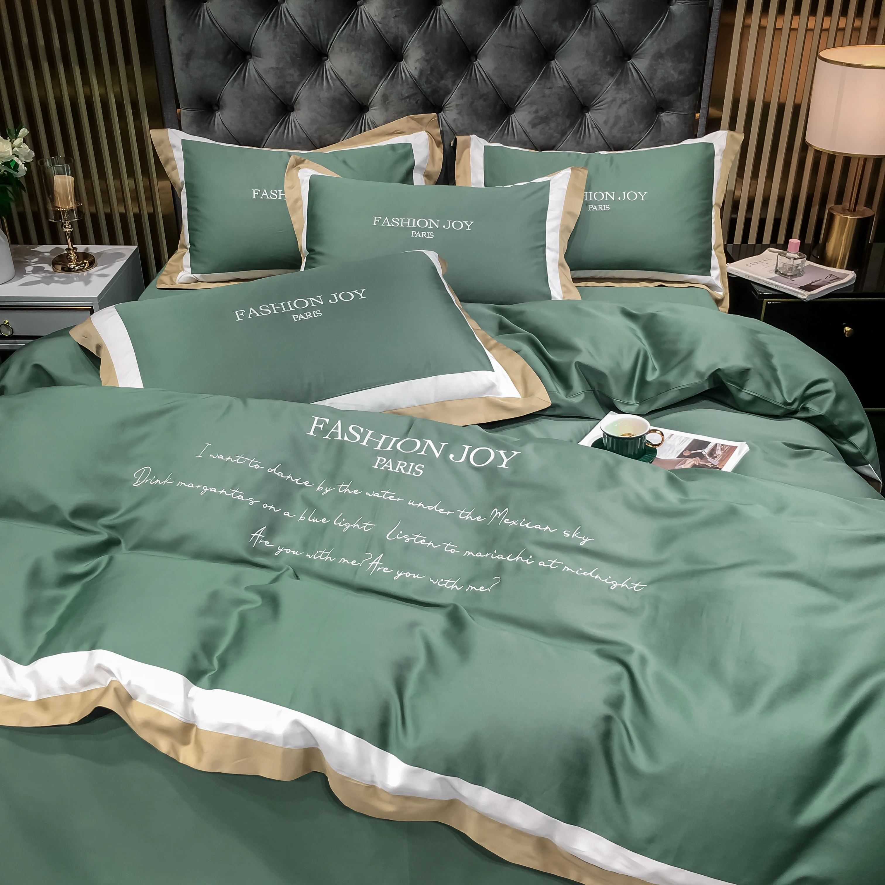 2022 new four-piece bedding fashion cotton double household bed sheet quilt cover splicing design bedding green color