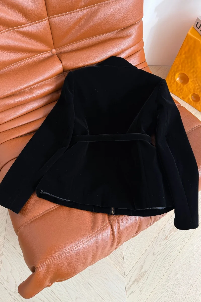 

High quality autumn and winter women's waist cinching design with cotton velvet jacket SU221