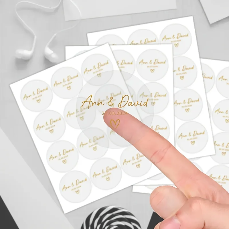 120 Stück/10 Blatt individuelle Aufkleber golden schwarz Name Datum für Hochzeitstag Geschenke Dekor Verpackung Siegel Einladungsetikett