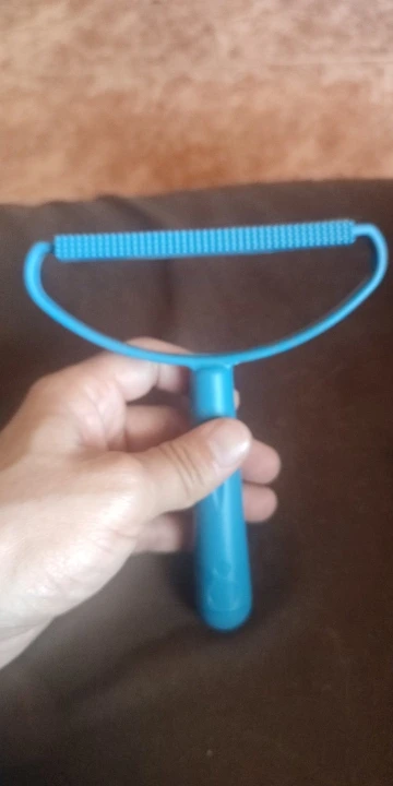 Customer review photo for Manual Pet Hair & Lint Remover Brush