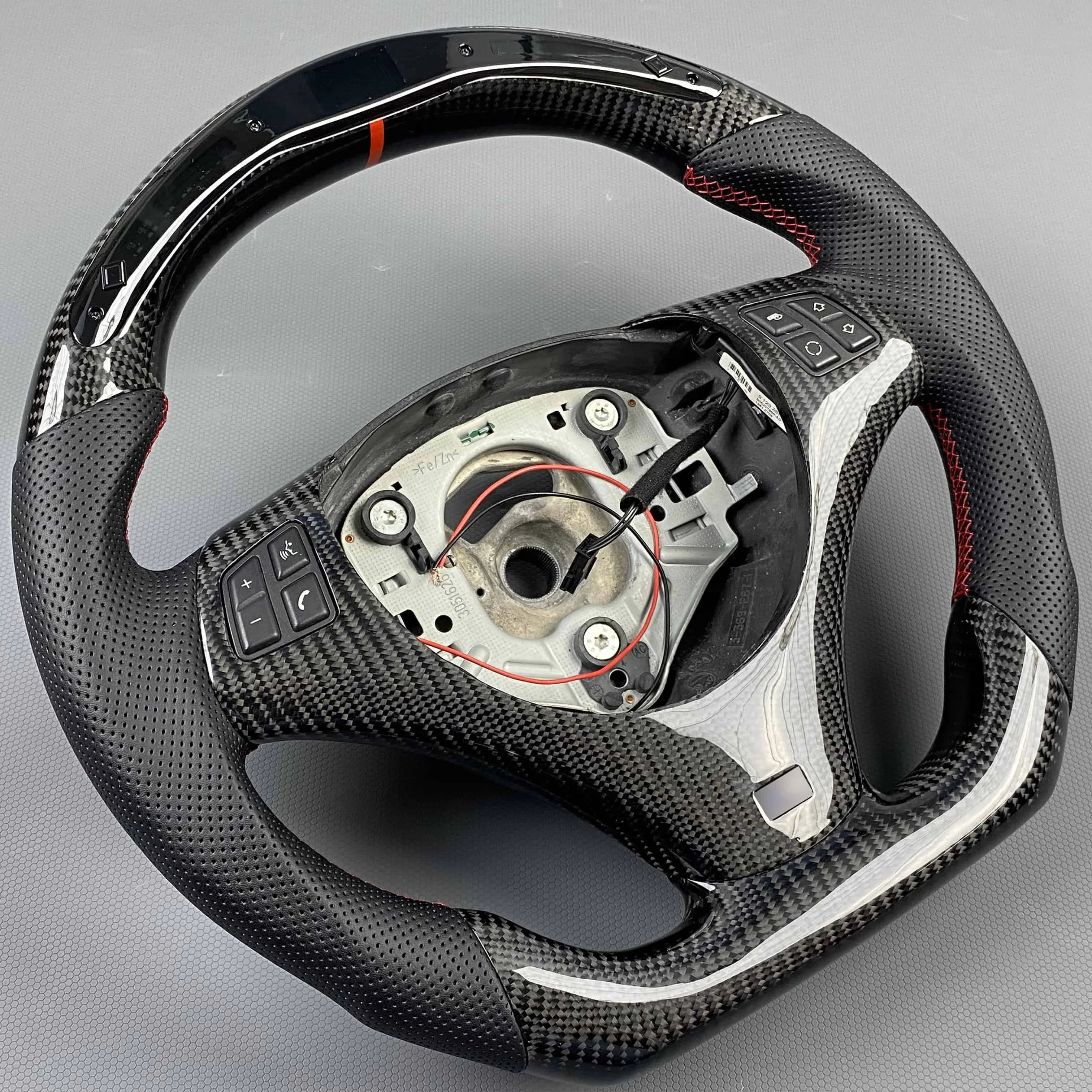 100% Real Carbon Fiber Customized Steering Wheel for BMW 3 Series E90 E92 E93 E87 E8X LED Display