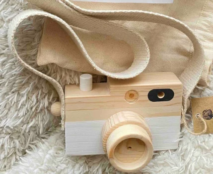 

Natural Baby Toys Mini Hanging Wood Camera Photography Toys for Kids Montessori Baby Room Decor Children Presents Gifts
