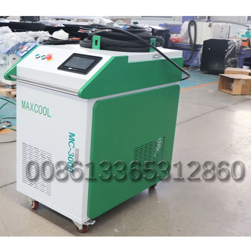 Maxcool Factory Price CE FDA 3000w Portable Handheld Fiber Laser Cleaning Machines for Metal Rust Clean With Max 600mm Scan