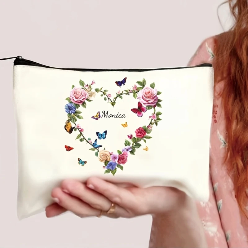 Personalized Customized Souvenir Items, Romantic High-End Heart-Shaped Wreath Print, Exclusive Name Design Shows Uniqueness.