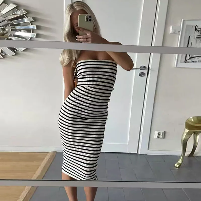 Costume da bagno femminile sexy con spalle scoperte in maglia a righe aderente con fasciatura da spiaggia, bikini all'uncinetto, costume da bagno estivo sexy lavorato a maglia