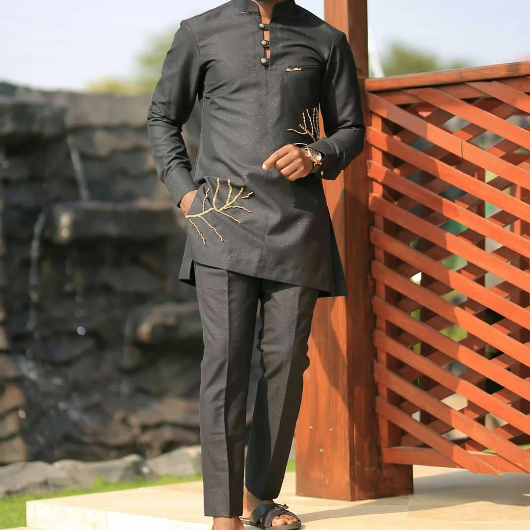 2023 African Men Dashiki Long Sleeve 2 Piece Set Traditional Africa Clothing Striped Men\'s Suit Male Shirt Pants Suits (M-4XL)