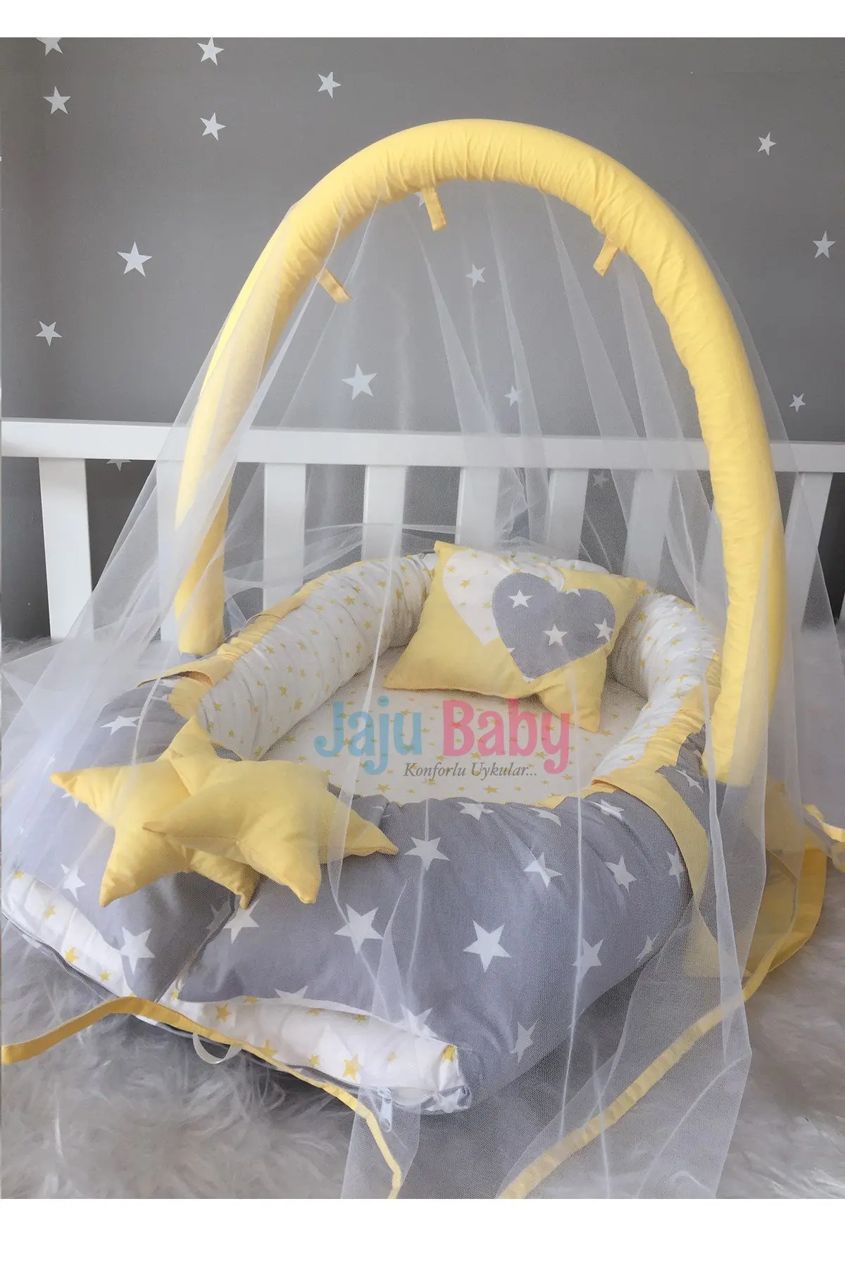 Handmade Yellow-Grey Design Mosquito Net and Luxury Design Babynest with Toy Hanger