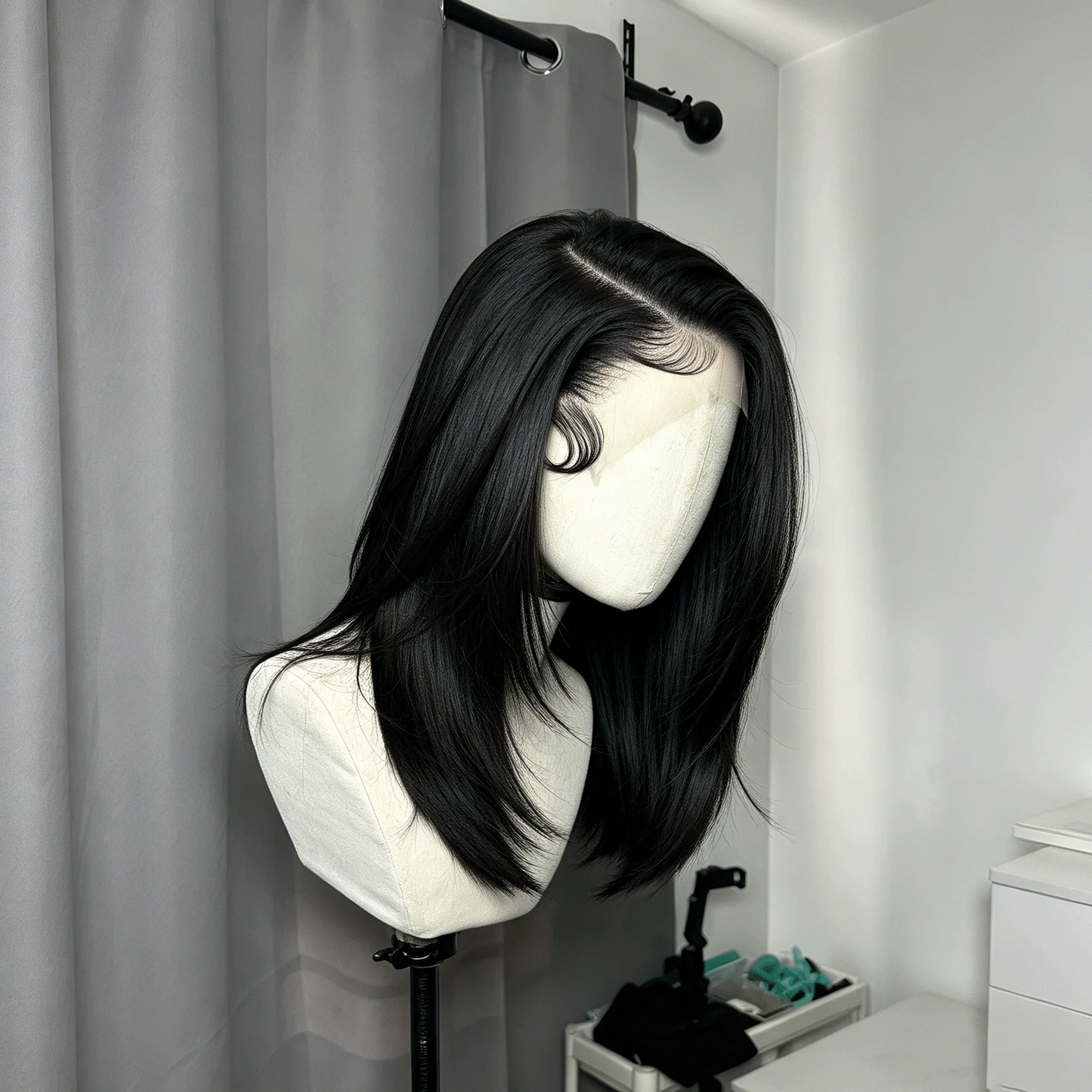Pre Parted 13X4 Lace Front Bob Wig - 13x4 HD Transparente Lace-Front-Bob-Perücken aus Echthaar,