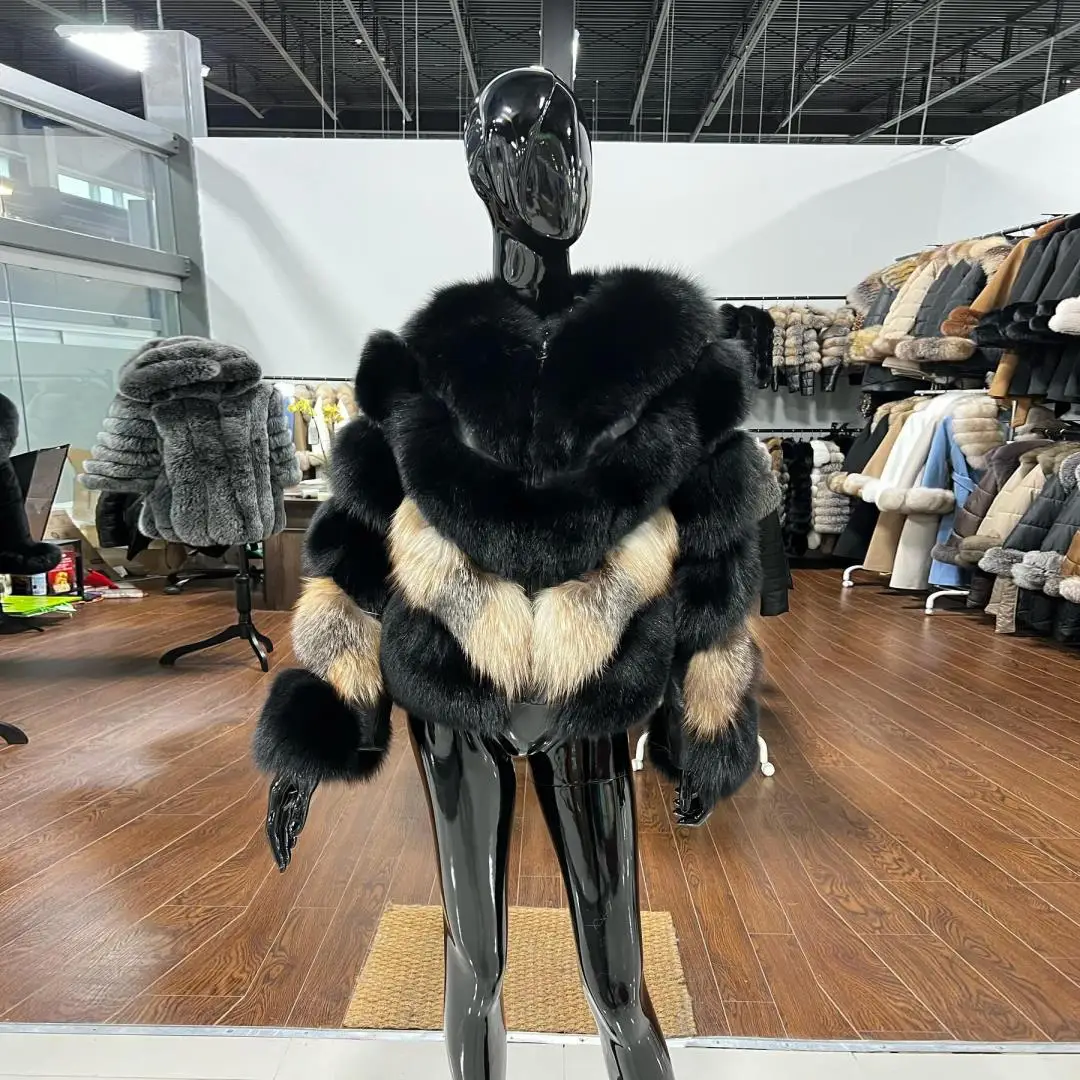 

Women's Real Fox Fur Coat Round Collar High Quality Woman Natural Fox Fur Jacket Winter Fashion Short Fur Overcoats Luxury