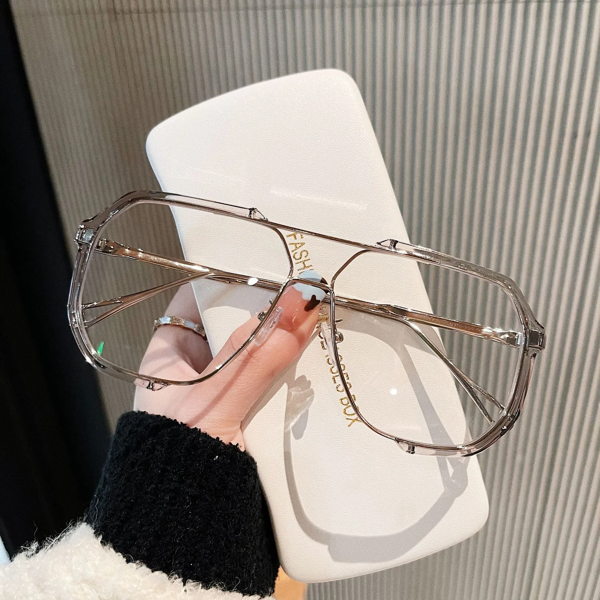 Übergroße Sonnenbrille Frauen Neue Einzigartige Einteilige Mode Sonnenbrillen für Männer UV400 Punk Gläser Trend Weibliche Brillen UV400 – Detail 7