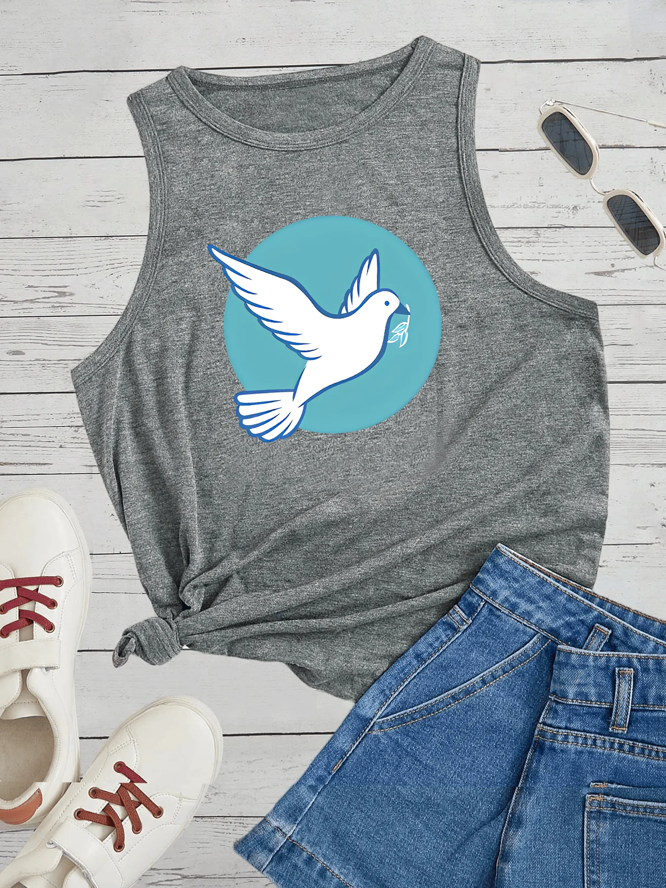 Peace Pigeon  Free To Fly Women's Safety Tank Top Loose O Neck Sleeveless Casual Tank Top Women's Clothing