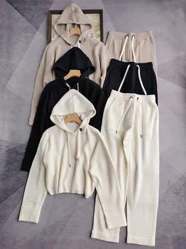 Conjunto de ropa cómoda de punto de lana merino informal