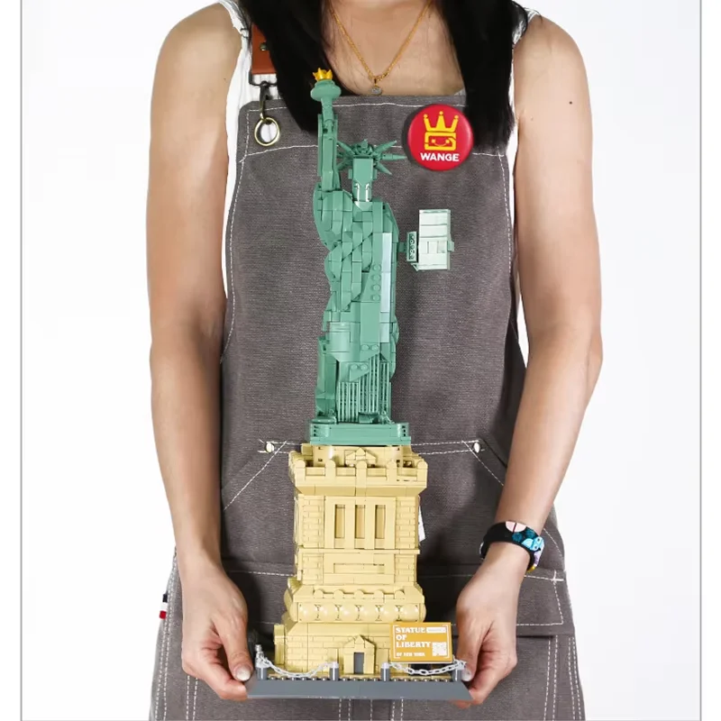 مجموعة مكعبات بناء نموذجية 140 - مراجعة Lego Set Creator وسعره
