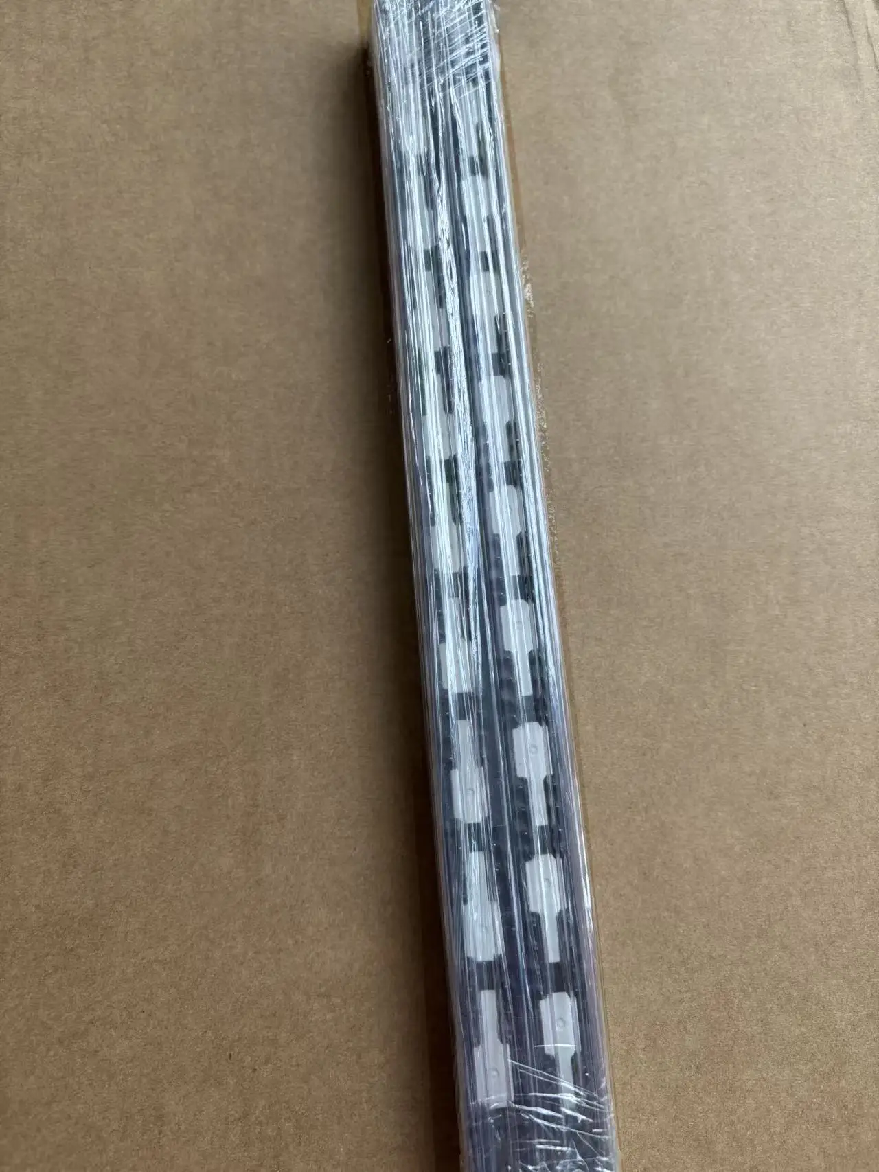 20PCS/LOT Relé 881H-1CC-F-C 12VDC  8pins