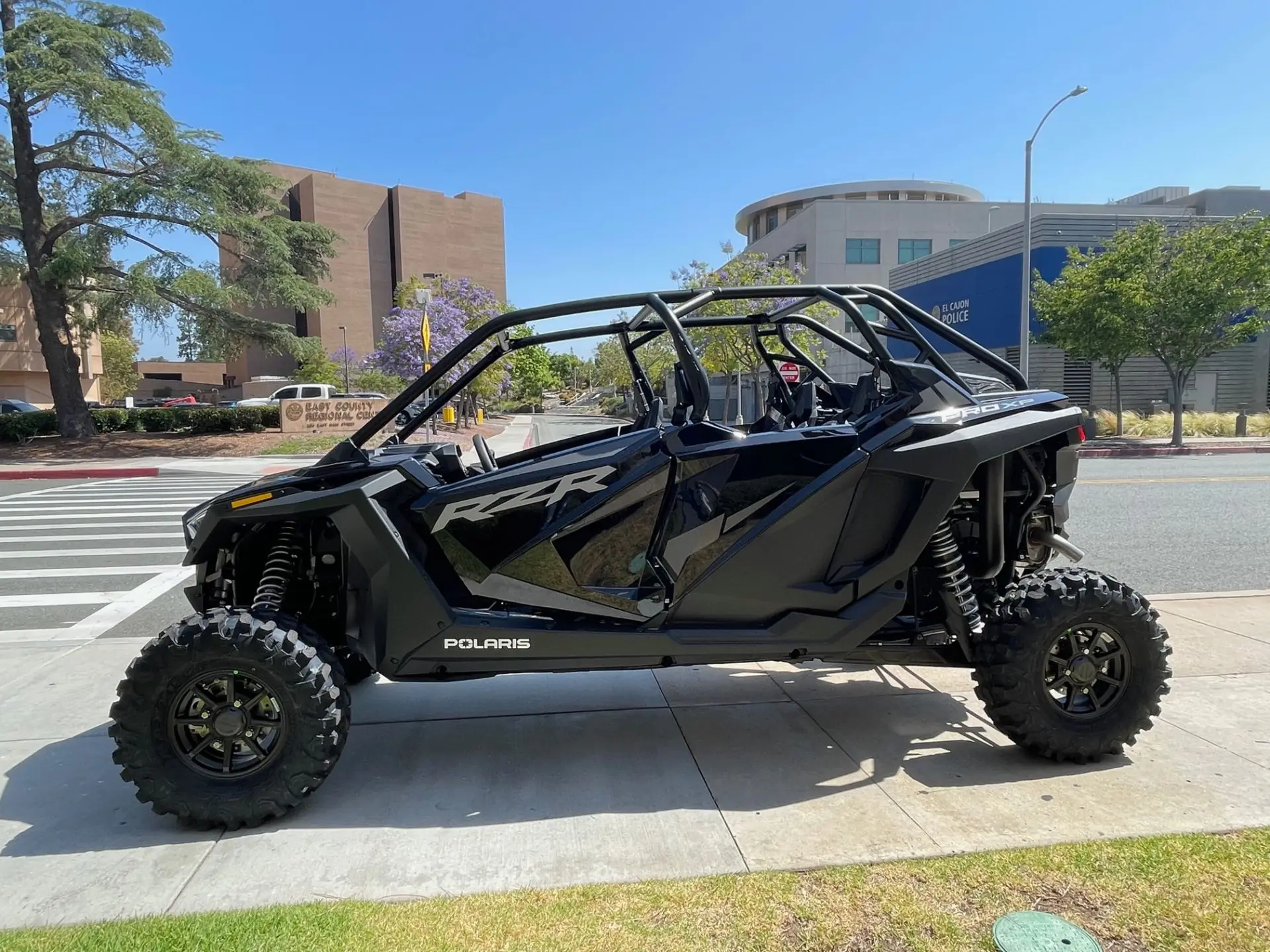 Top Quality OFFER 2022 Polari-s RZR XP Pro Ultimate Black Crystal Available