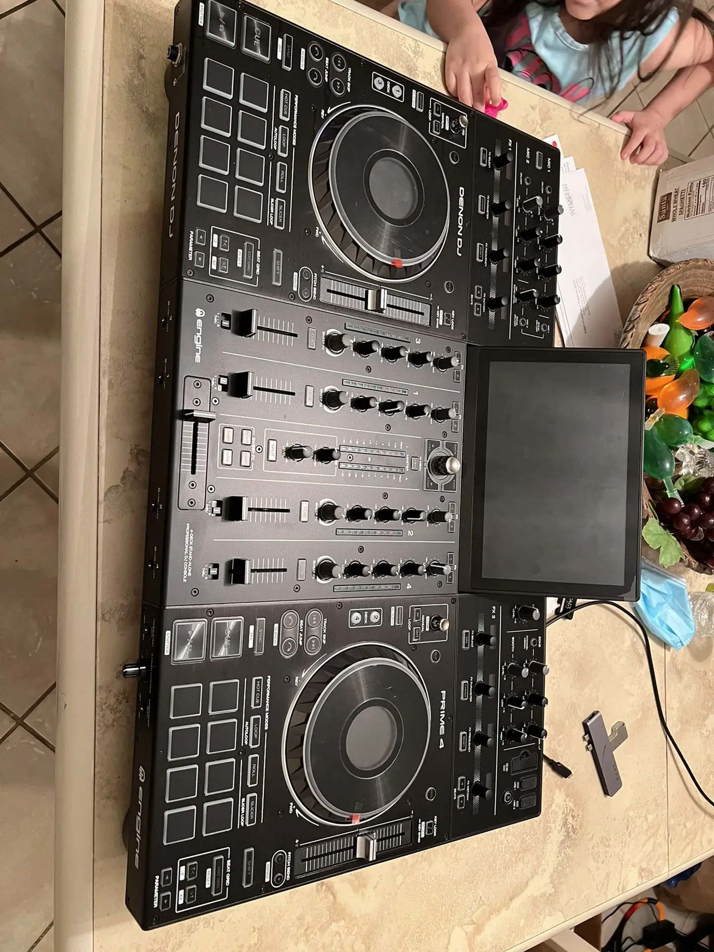 

QUALITY VALUES Denon DJ Prime 4+ 4-deck Standalone DJ System