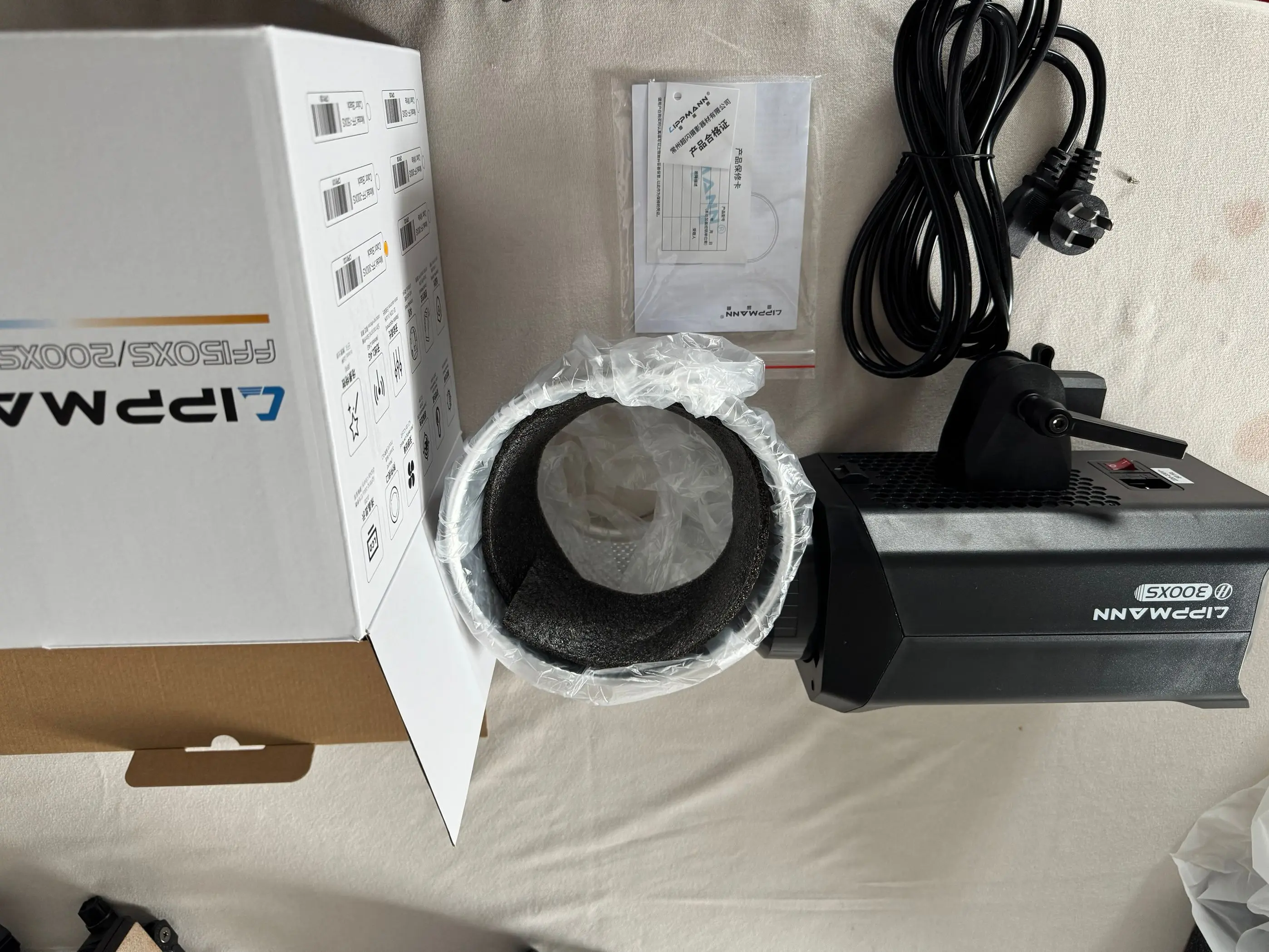 FF300XS 150 واط ثنائي اللون الأضواء 2800 كيلو-6500 كيلو COB الفيديو الضوئي التصوير الإضاءة ملء الضوء للاستوديو في الهواء الطلق