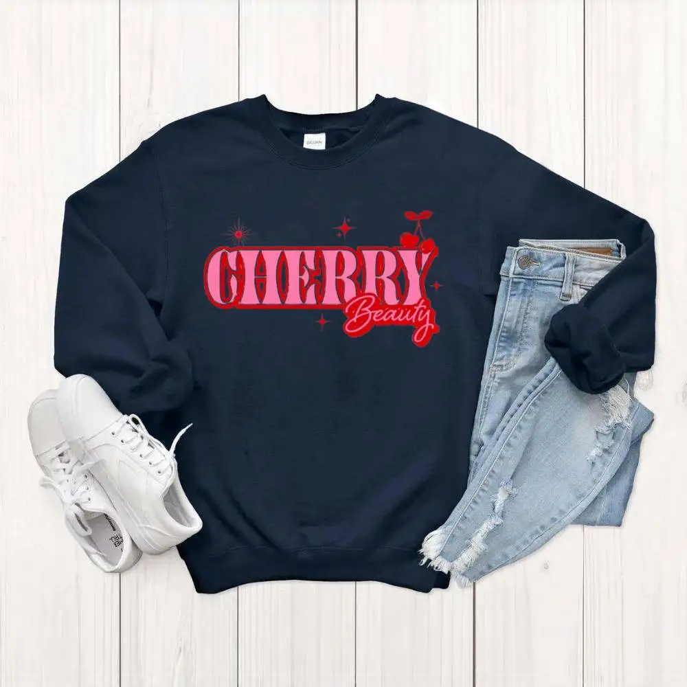 เสื้อสเวตเตอร์แฟชั่น เสื้อเรโทร สตรีทแวร์ ดี ทรูเบิล วินเทจ กราฟิก สตรีทแวร์ขนาดใหญ่ สบายๆ สไตล์ผ้าฝ้าย แฟชั่น