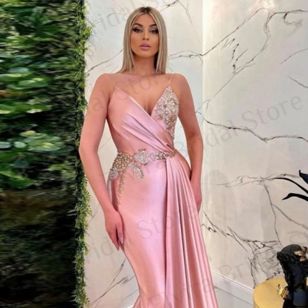 Customized Gorgeous Evening Dresses Pink Spaghetti Straps V-Neck Mermaid Sweep Train with Crystal Sequins es Formal Long Party G